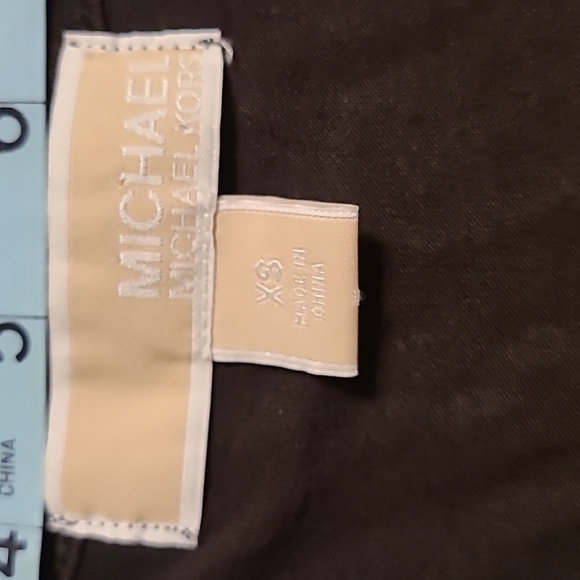 Michael Kors sequin top size XS excellent condition gorgeous - Picture 3 of 9